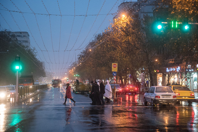 هشدار نارنجی برای تهران/ کاهش ۱۰ تا ۱۷ درجه‌ای دما و بارش باران