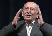 خودش هزار غصه داشت اما بزرگترین افتخارش شاد کردن مردم بود خودش هزار غصه داشت اما بزرگترین افتخارش شاد کردن مردم بود