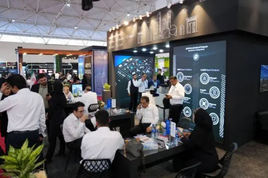 افتتاح نهمین نمایشگاه ساخت داخل صنعت نفت، گاز و پتروشیمی و حضور فعال پتروشیمی جم