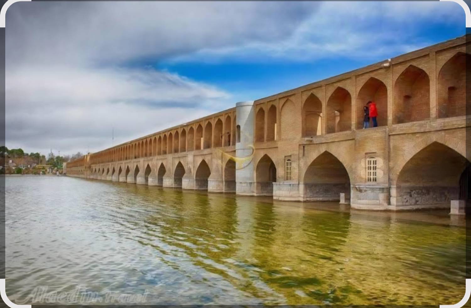 زایندهرود تا ۳ ماه آینده جاری است/ دعوت از هممیهنان برای تجربه سفری ارزان به اصفهان