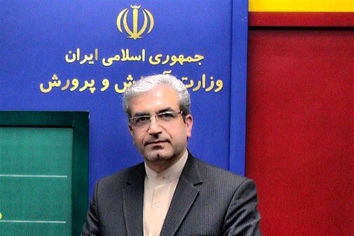 رئیس مرکز اطلاع رسانی و روابط عمومی وزارت آموزش و پرورش خبر داد: برگزاری امتحانات نهایی در چهار استان جنوبی کشور به طور موقت لغو شد