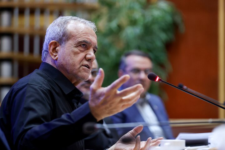 پزشکیان: مدیریت کشور باید بر پایه شایستگی باشد، نه روابط و گرایش سیاسی