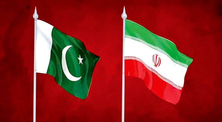 کاهش تعرفه واردات، گامی مهم برای توسعه تجارت رسمی با پاکستان است