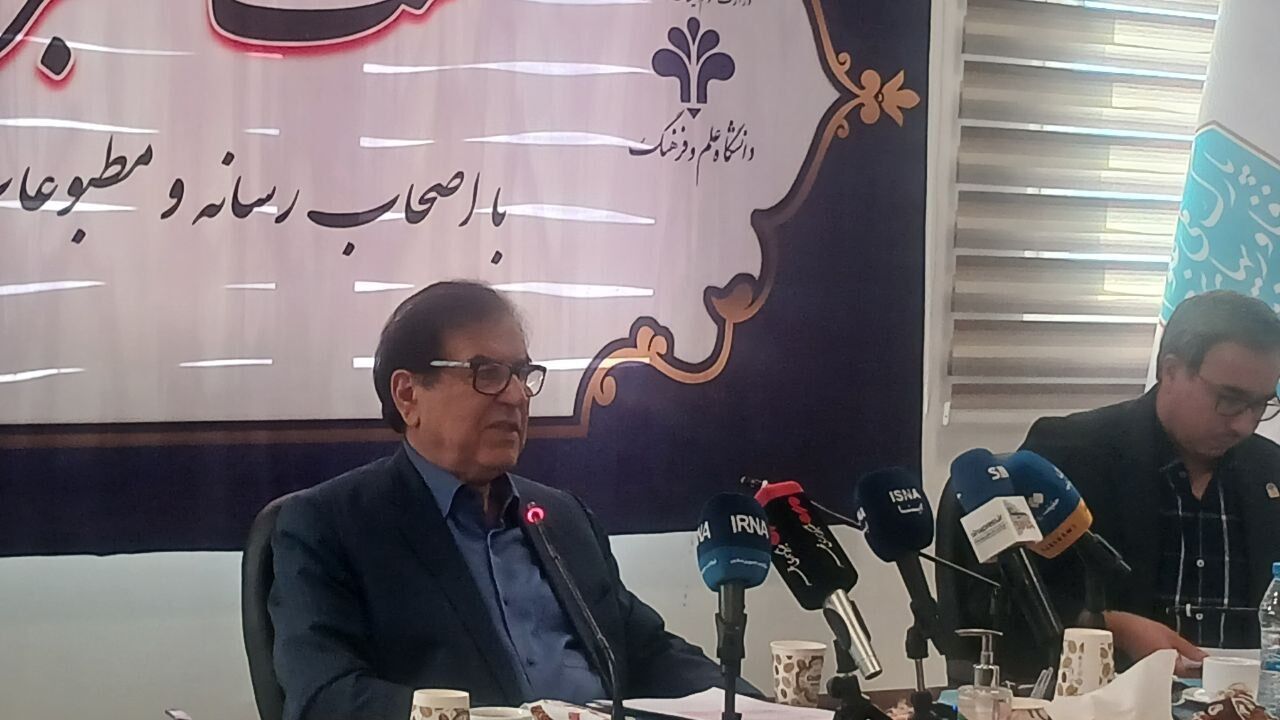 صدور کارنامه مهارتی و فرهنگی برای دانشجویان علم و فرهنگ/دانشکده هوش مصنوعی افتتاح می‌شود